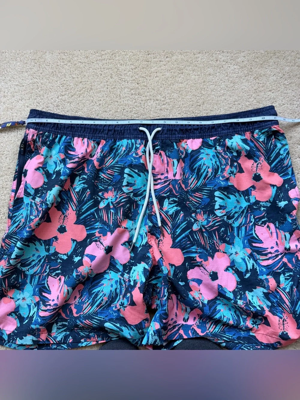 Goodfellow & Co. Men's Blue Floral Lined Swim Trunks - Size XXL - EUC - Stretch